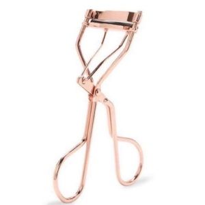 Forever 21 Metal Eyelash Curler